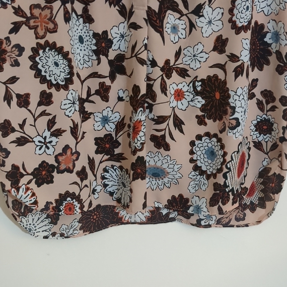 LOFT Pink Floral Sleeveless Blouse with Gathered Collar Size M - Picture 7 of 7